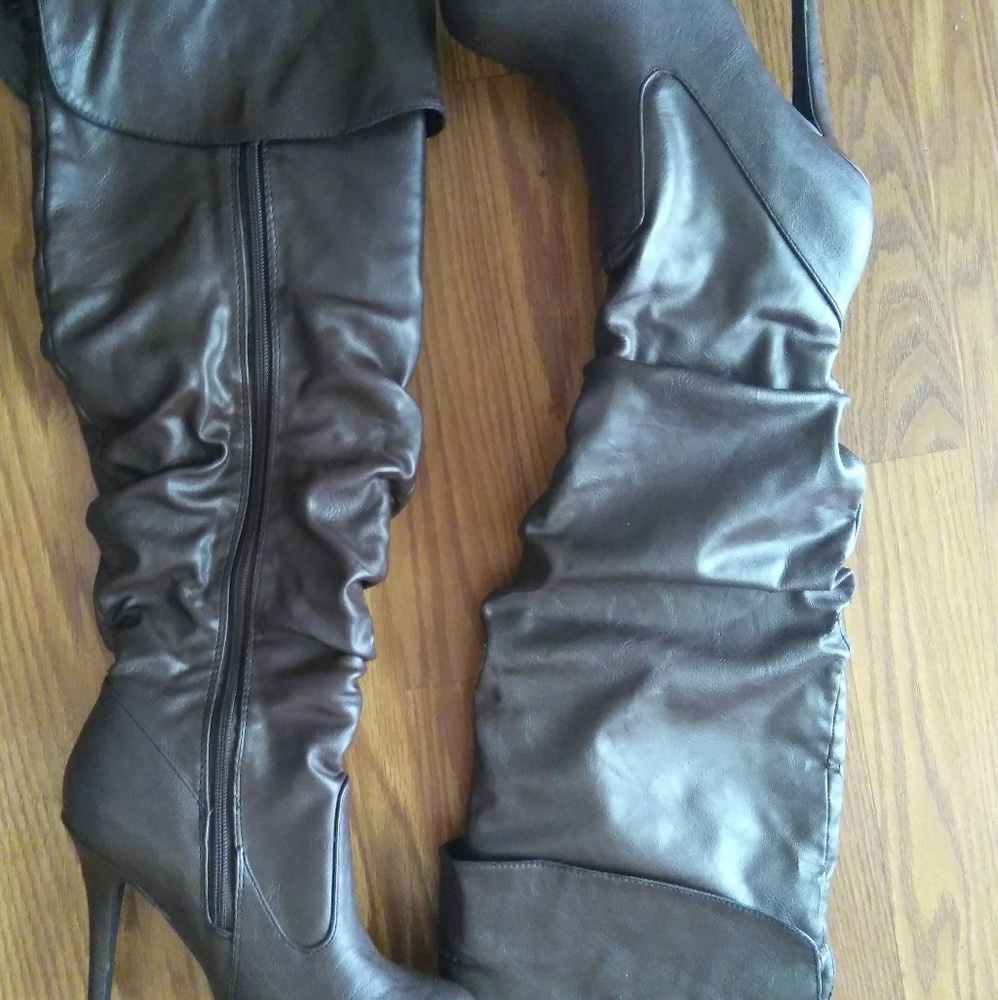 Chocolate thigh boot